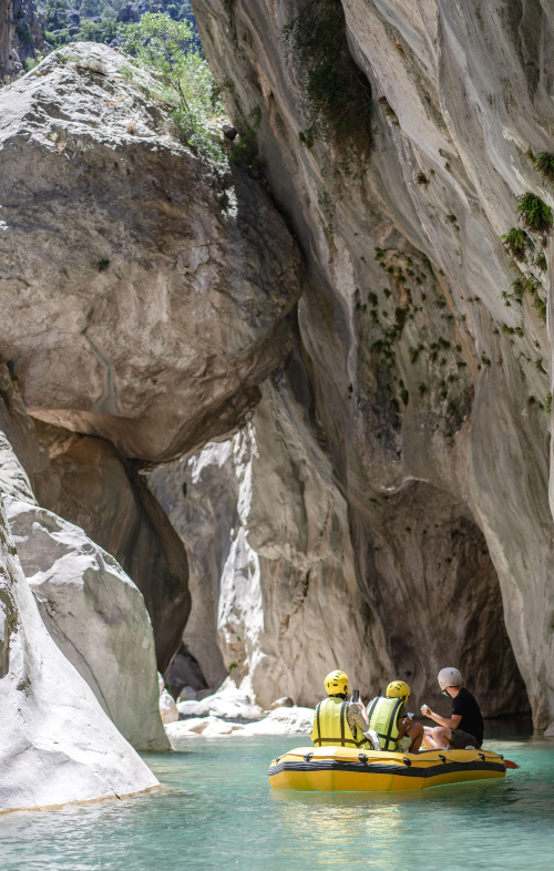 tour operator software for rafting business